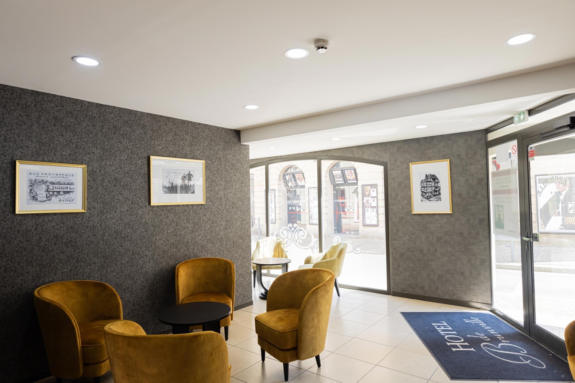 Hotel De Brunville & Spa Bayeux Bagian luar foto