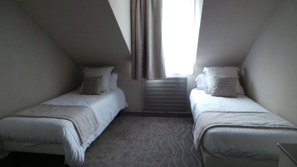 Hotel De Brunville & Spa Bayeux Bagian luar foto