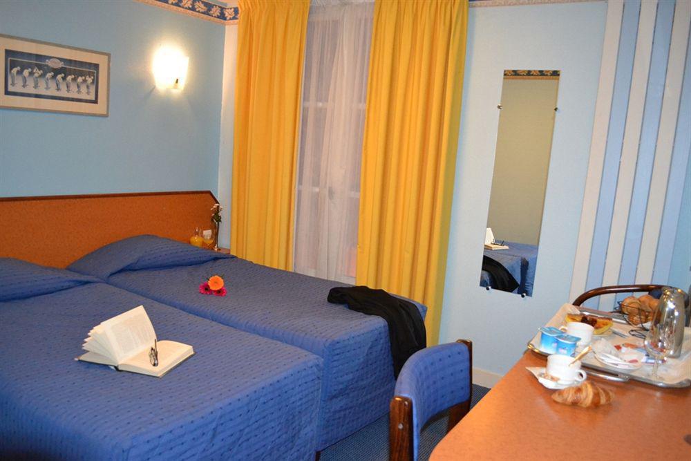 Hotel De Brunville & Spa Bayeux Bagian luar foto